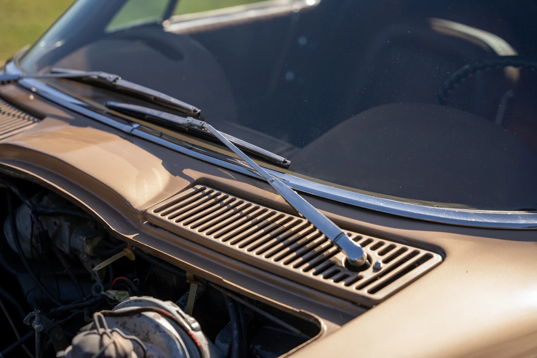 1964 Chevrolet Corvette C2 - Image 28 of 31