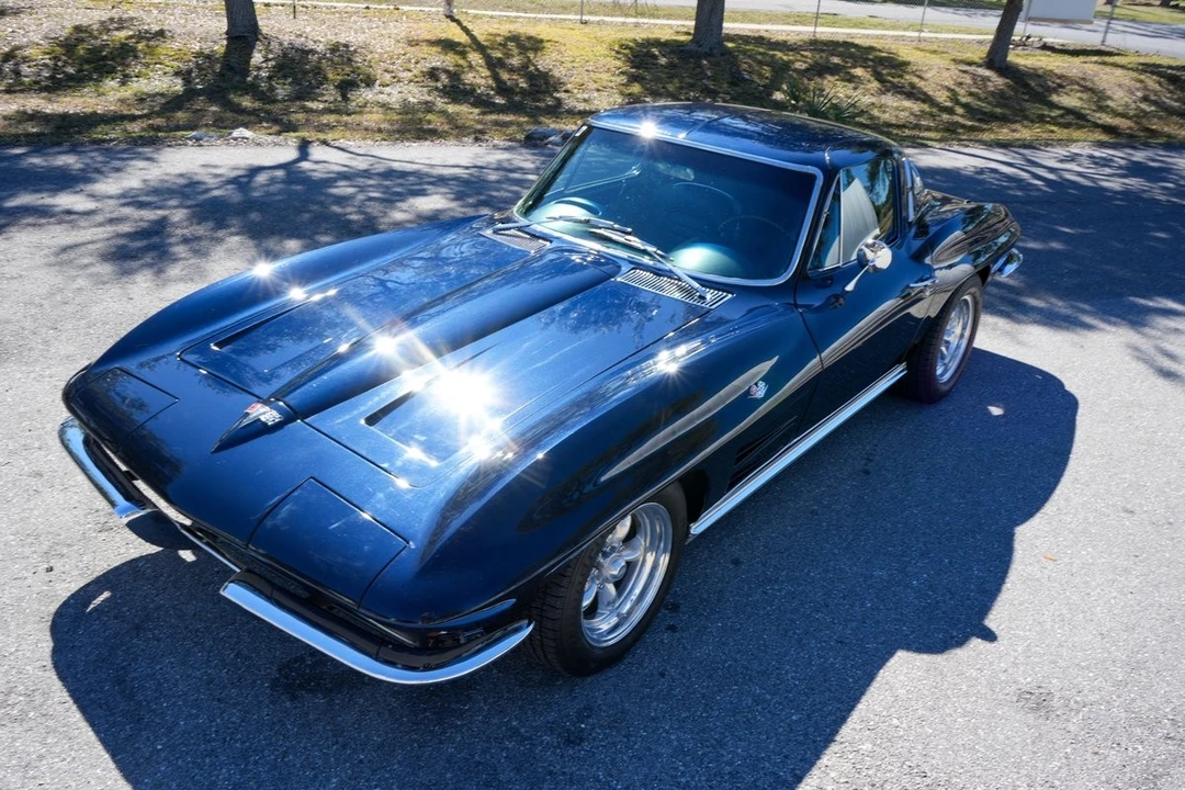 1964 Chevrolet Corvette C2 - Image 13 of 21