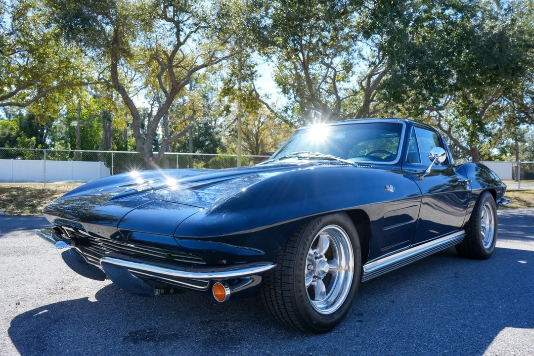 1964 Chevrolet Corvette C2 - Image 10 of 21