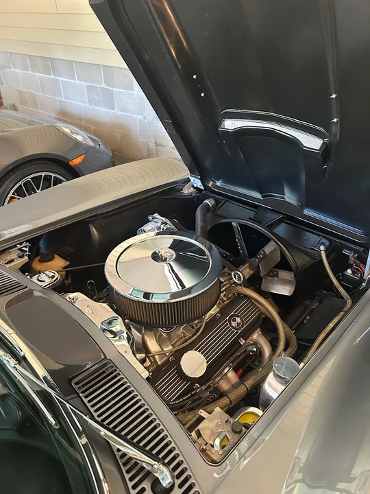 1964 Chevrolet Corvette C2 - Image 13 of 15