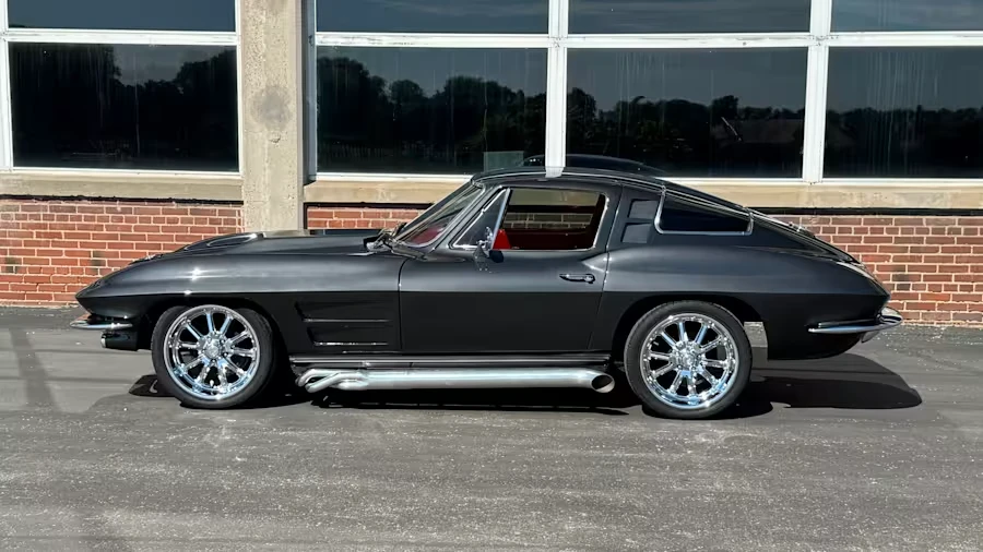 1964 Chevrolet Corvette C2 - Image 2 of 12