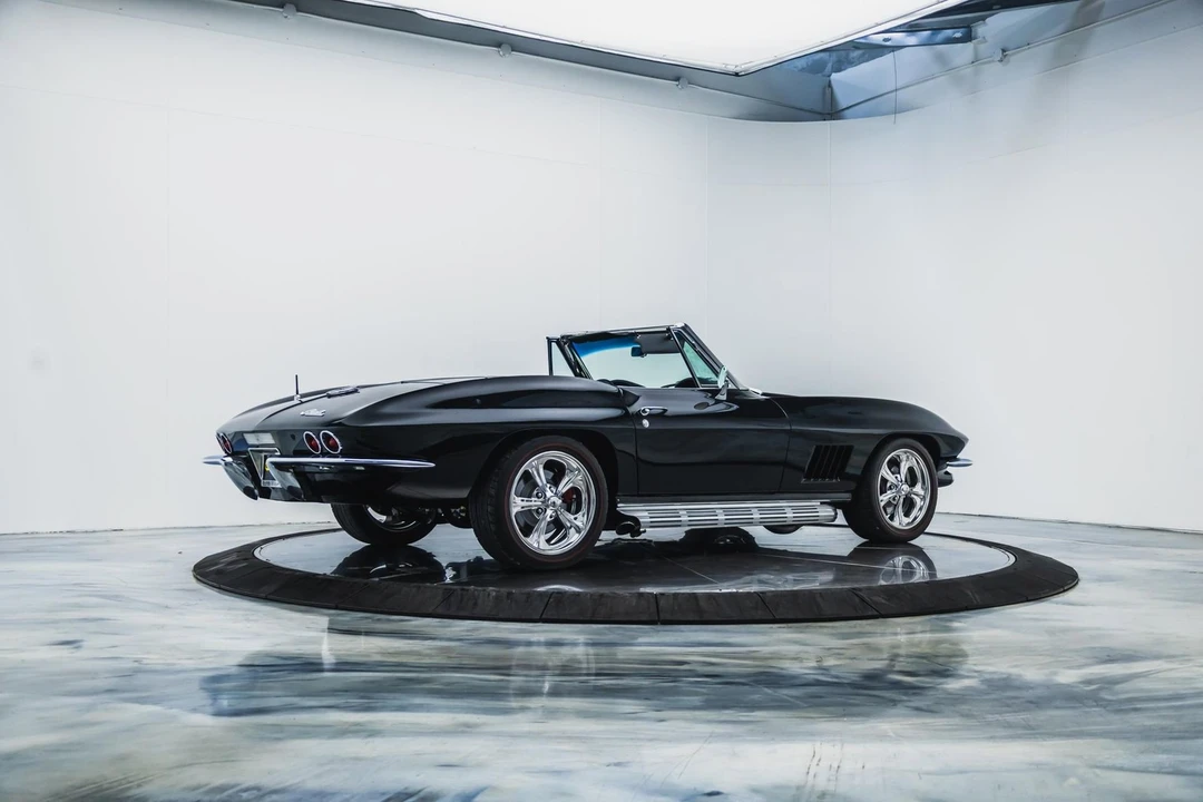 1964 Chevrolet Corvette C2 - Image 10 of 21