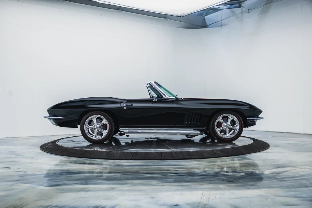 1964 Chevrolet Corvette C2 - Image 11 of 21