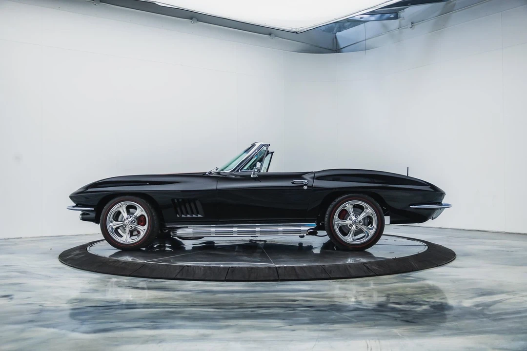 1964 Chevrolet Corvette C2 - Image 15 of 21