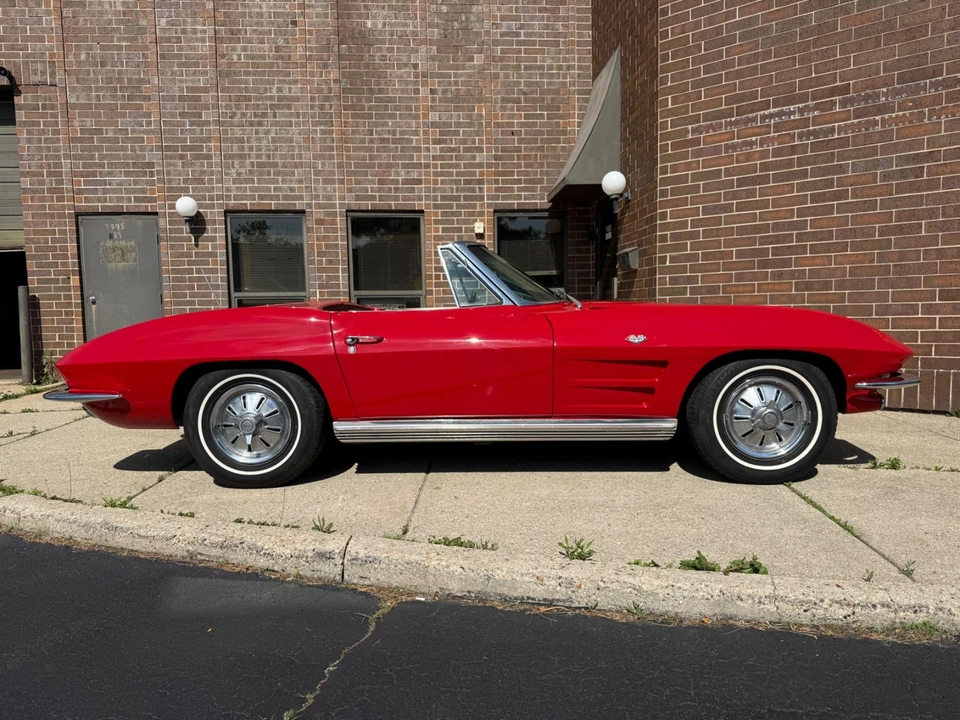 1964 Chevrolet Corvette C2 - Image 10 of 31