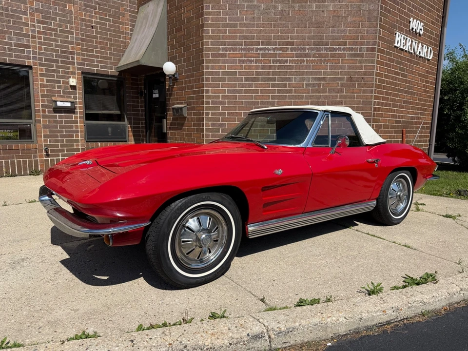 1964 Chevrolet Corvette C2 - Image 2 of 31