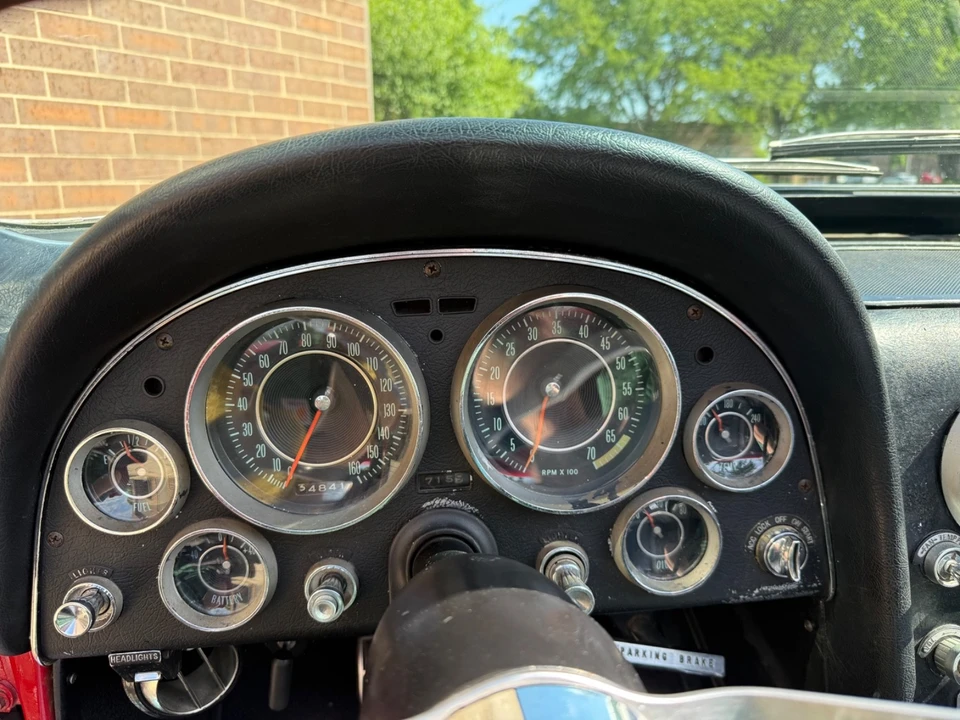 1964 Chevrolet Corvette C2 - Image 24 of 31