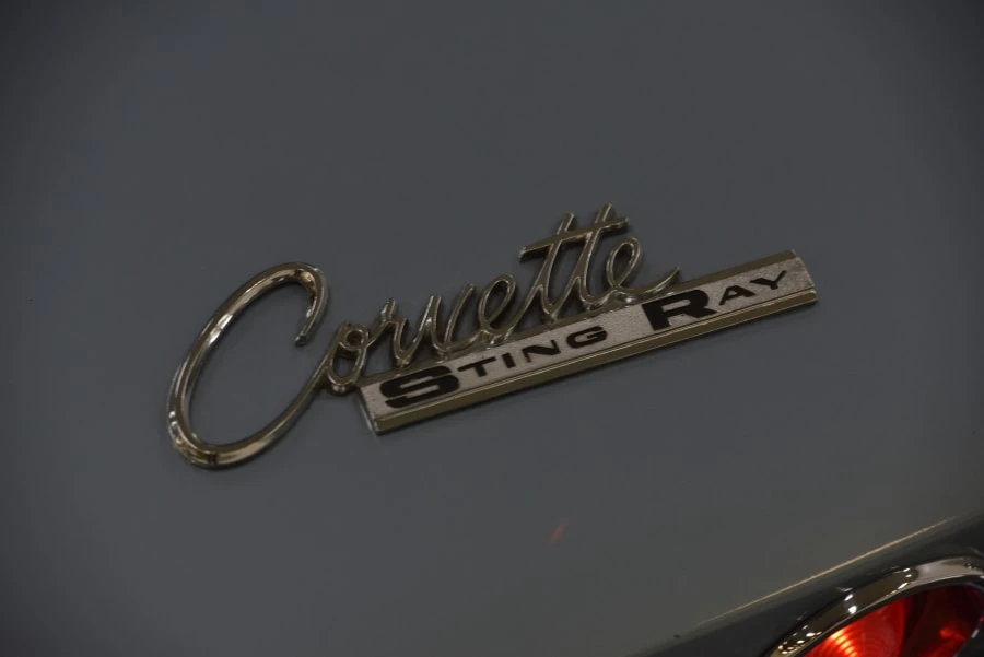 1964 Chevrolet Corvette C2 - Image 17 of 31