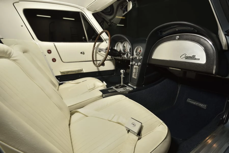 1964 Chevrolet Corvette C2 - Image 22 of 31