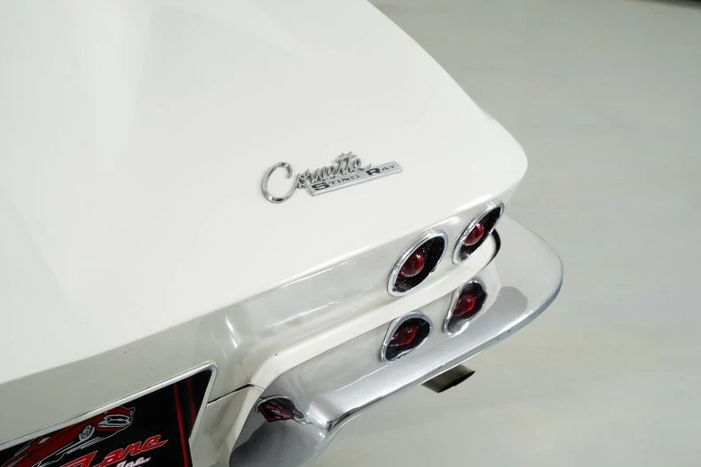 1964 Chevrolet Corvette C2 - Image 11 of 21