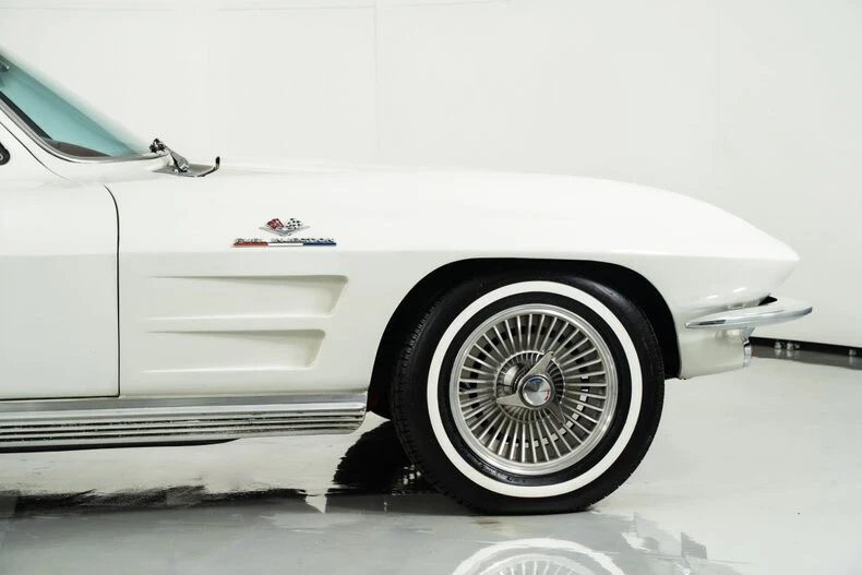 1964 Chevrolet Corvette C2 - Image 14 of 21