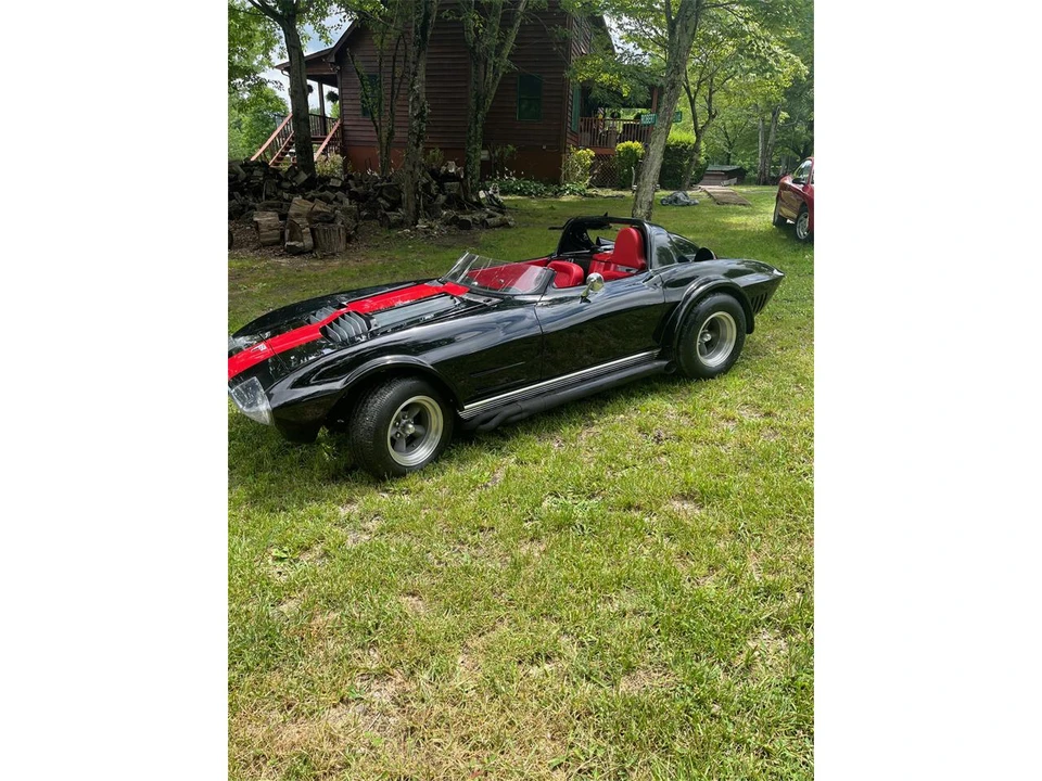1964 Chevrolet Corvette C2 - Image 11 of 17