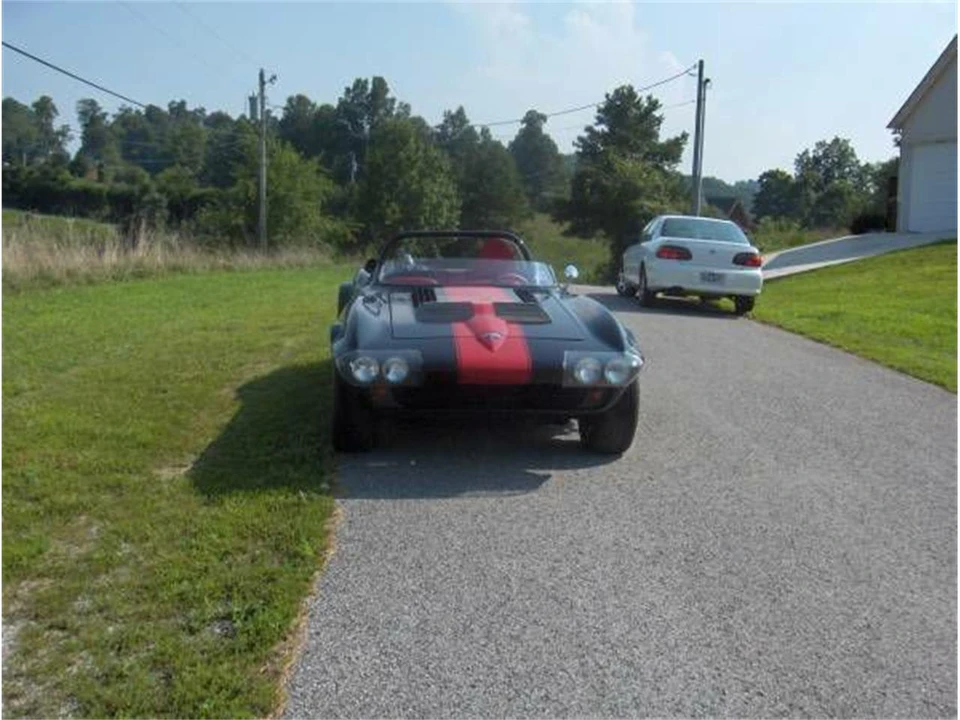 1964 Chevrolet Corvette C2 - Image 2 of 17