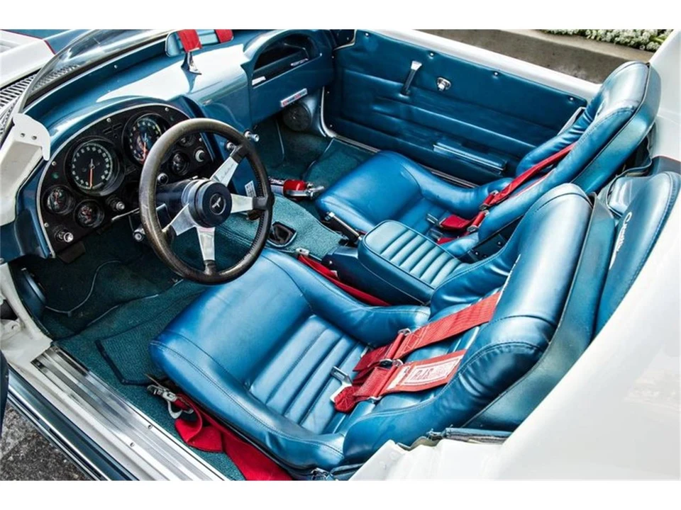 1964 Chevrolet Corvette C2 - Image 8 of 23