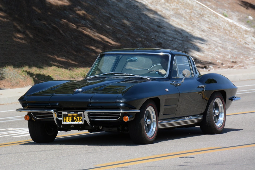 1964 Chevrolet Corvette C2 - Image 2 of 31