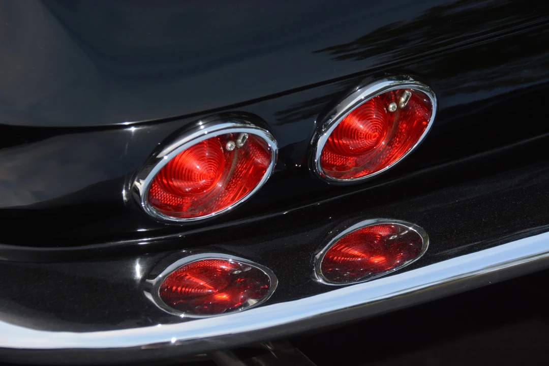1964 Chevrolet Corvette C2 - Image 13 of 31