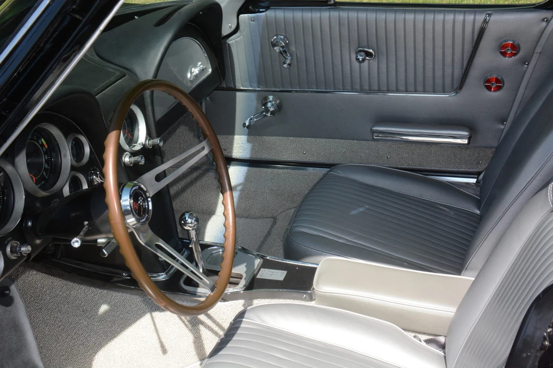 1964 Chevrolet Corvette C2 - Image 26 of 31
