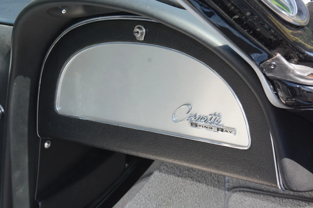 1964 Chevrolet Corvette C2 - Image 28 of 31