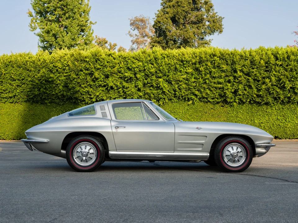1964 Chevrolet Corvette C2 - Image 11 of 31