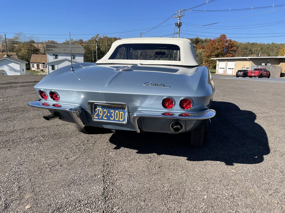 1964 Chevrolet Corvette C2 - Image 10 of 31