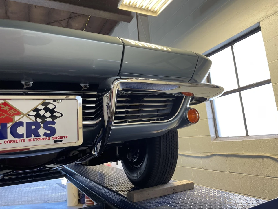 1964 Chevrolet Corvette C2 - Image 19 of 31
