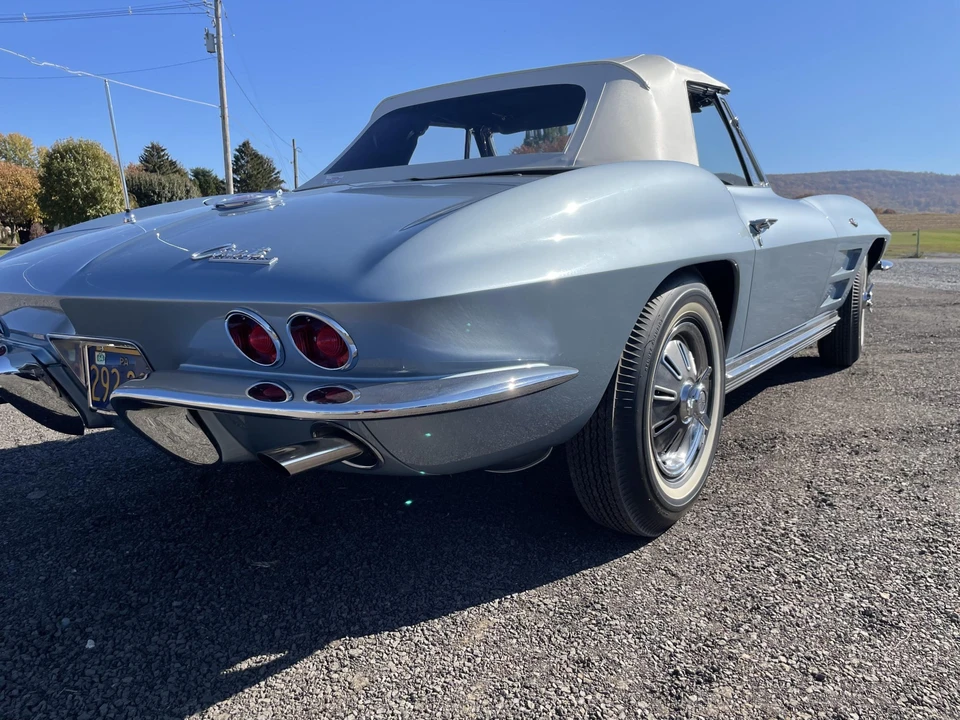1964 Chevrolet Corvette C2 - Image 11 of 31