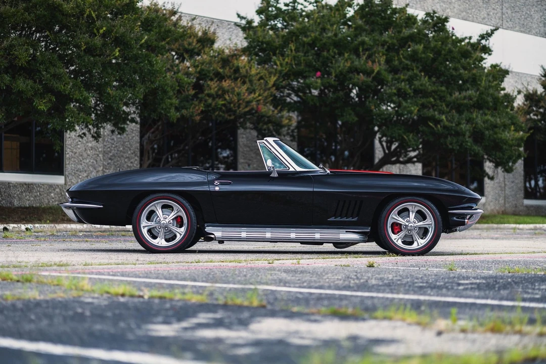 1964 Chevrolet Corvette C2 - Image 21 of 31