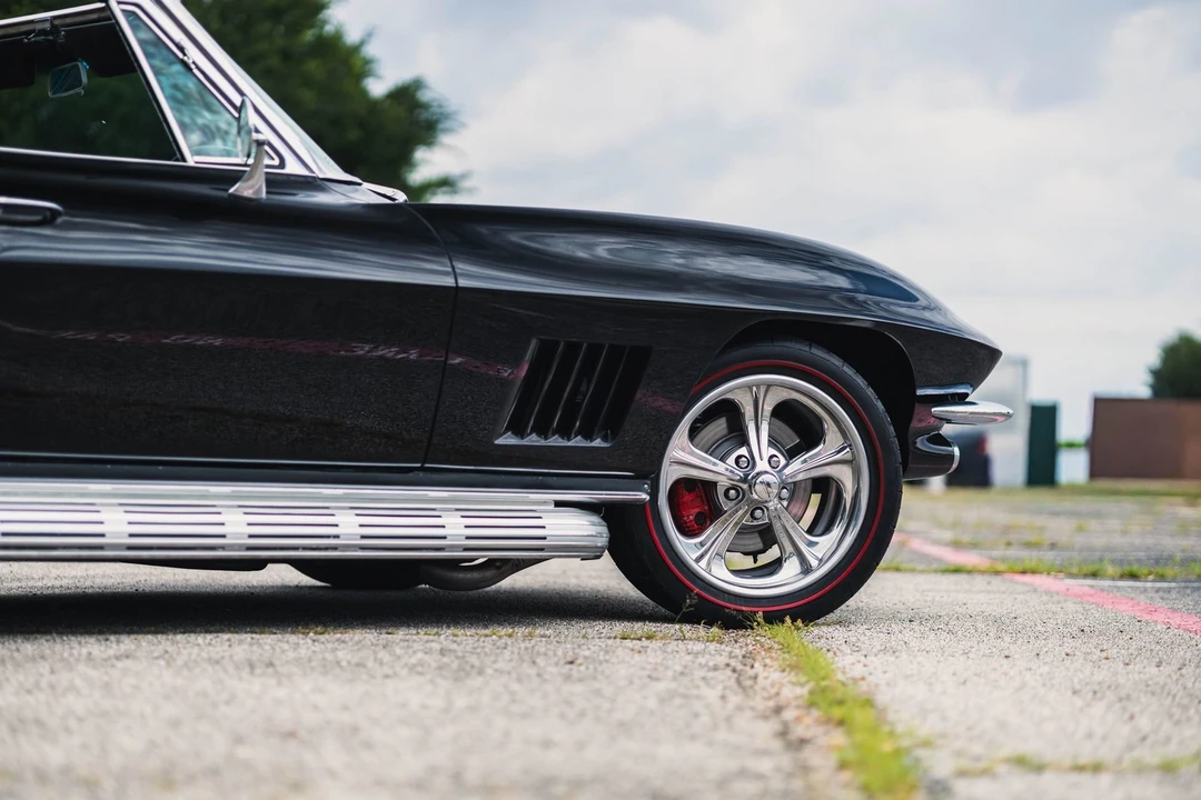 1964 Chevrolet Corvette C2 - Image 12 of 31