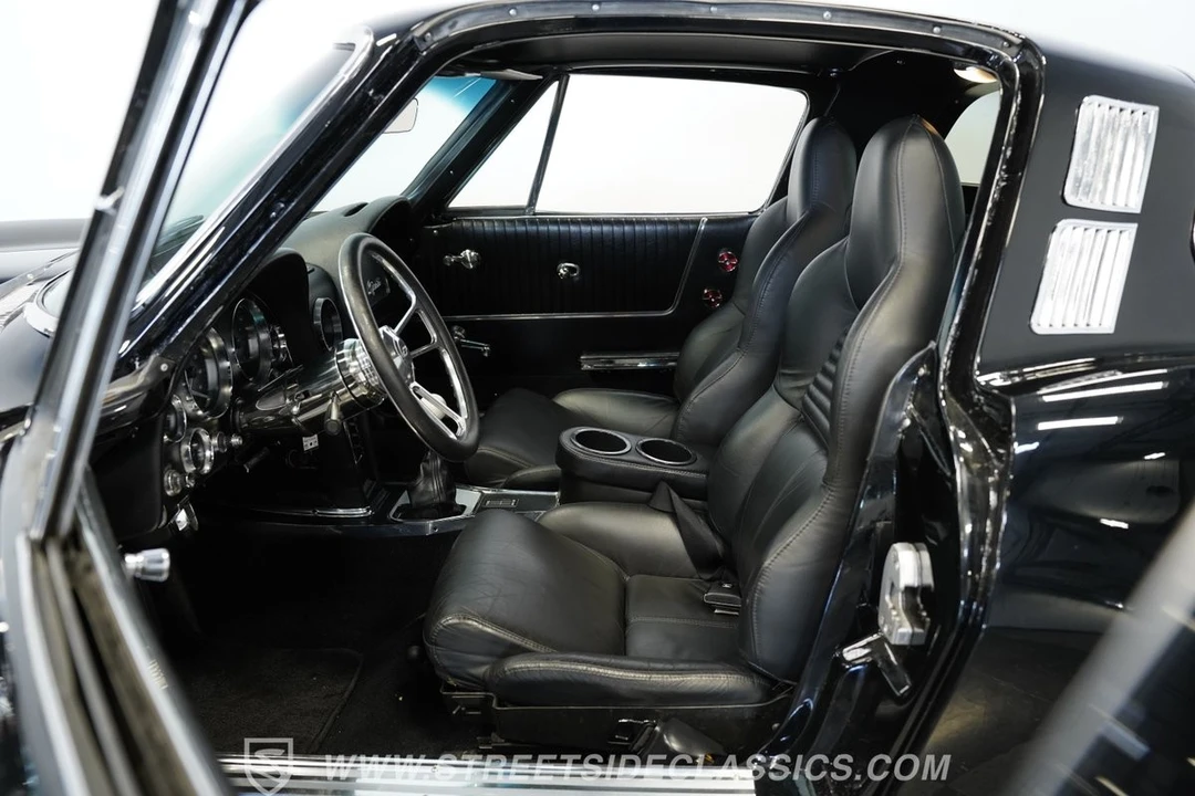 1964 Chevrolet Corvette C2 - Image 4 of 12