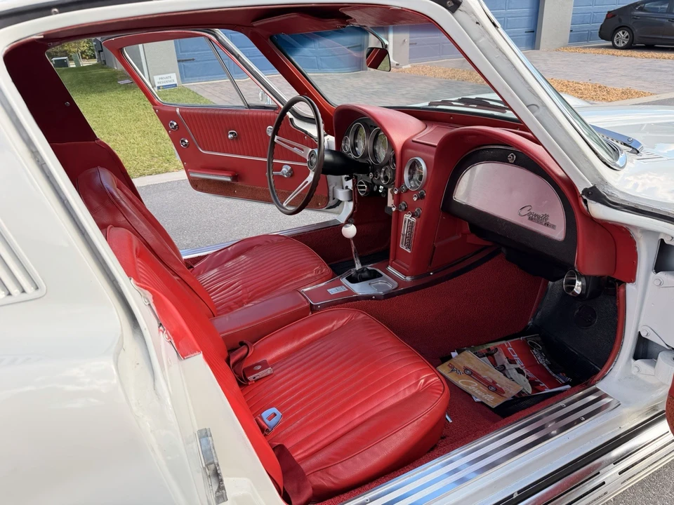 1964 Chevrolet Corvette C2 - Image 10 of 19