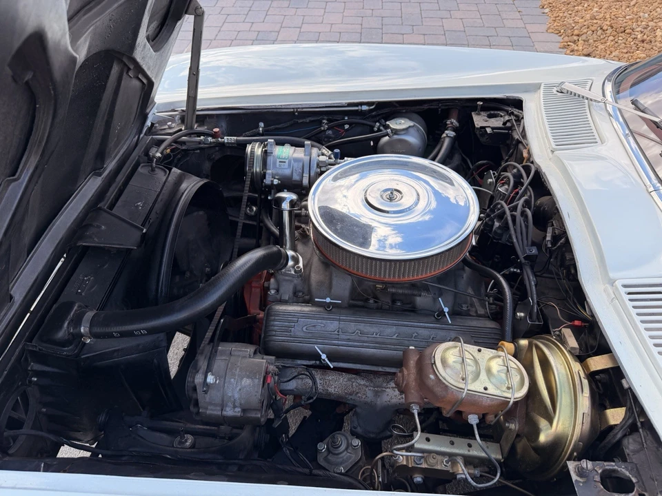 1964 Chevrolet Corvette C2 - Image 12 of 19