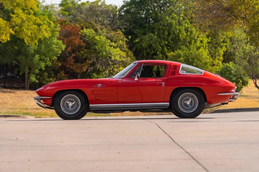 1964 Chevrolet Corvette C2 - Image 2 of 31