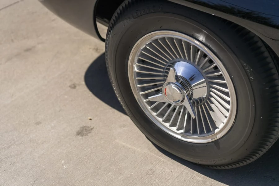 1964 Chevrolet Corvette C2 - Image 22 of 31