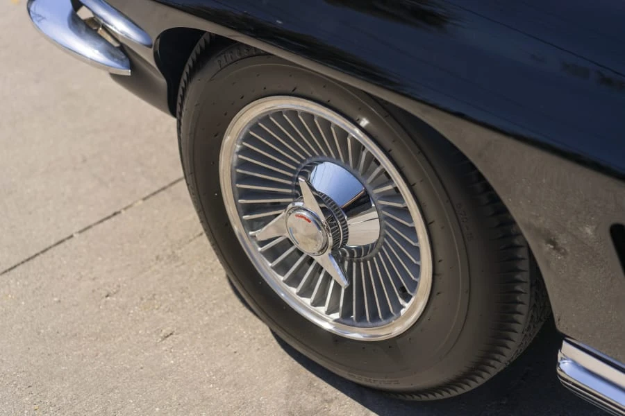 1964 Chevrolet Corvette C2 - Image 13 of 31