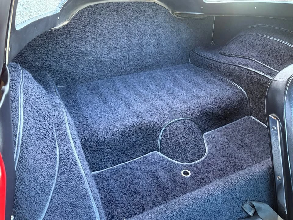 1964 Chevrolet Corvette C2 - Image 16 of 20