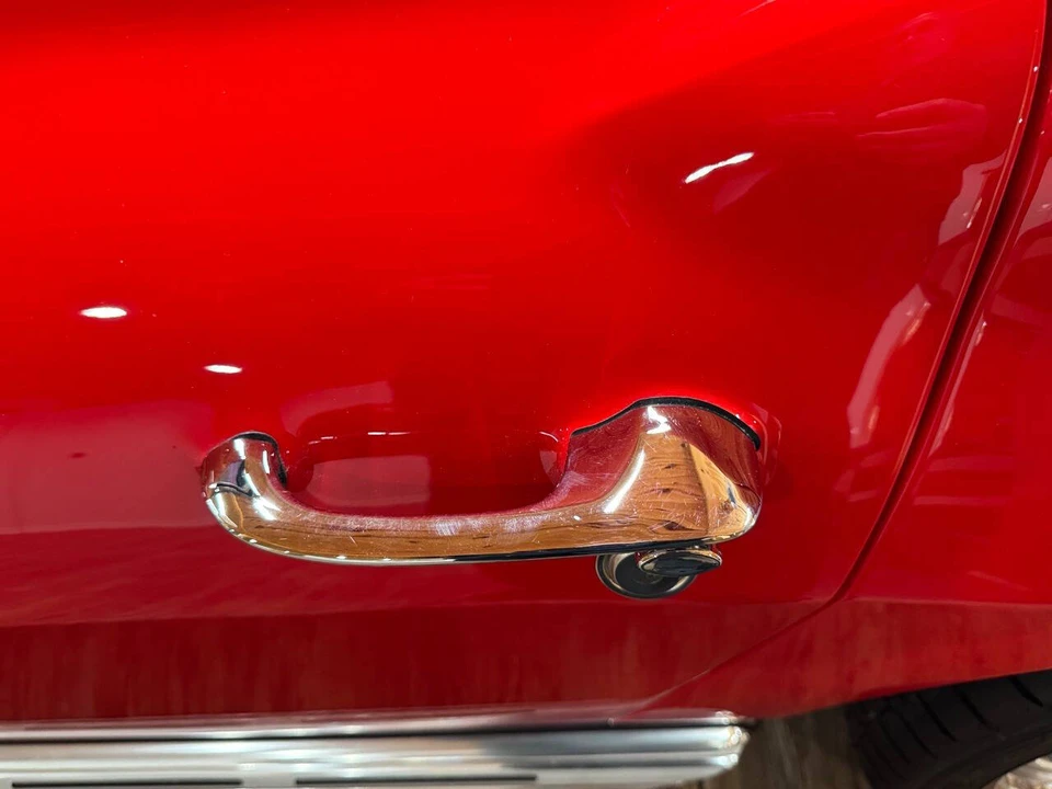 1964 Chevrolet Corvette C2 - Image 28 of 31