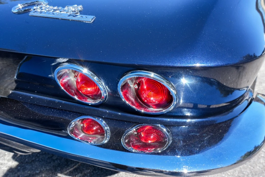 1964 Chevrolet Corvette C2 - Image 22 of 31