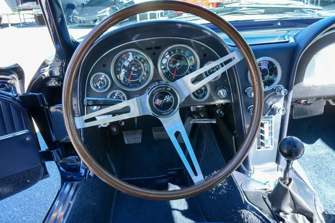 1964 Chevrolet Corvette C2 - Image 28 of 31