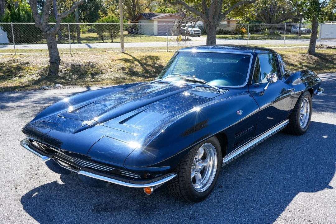 1964 Chevrolet Corvette C2 - Image 4 of 31