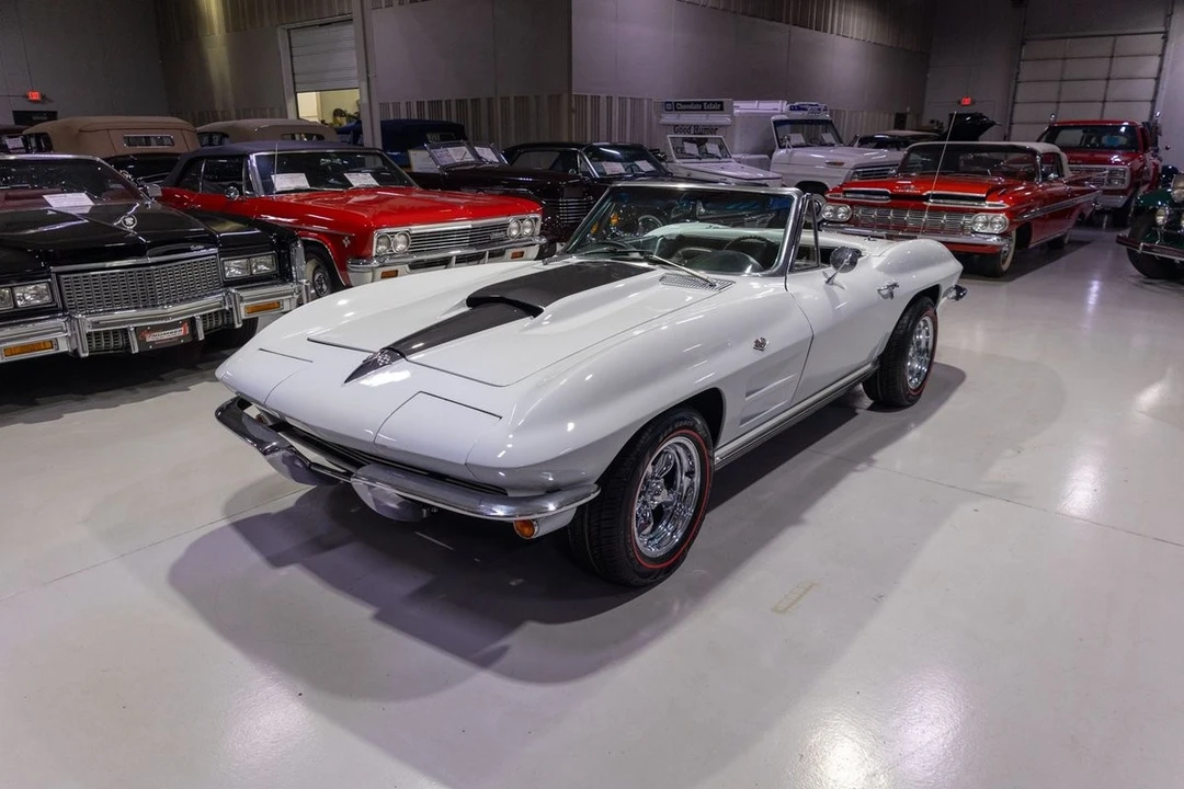 1964 Chevrolet Corvette C2 - Image 22 of 31