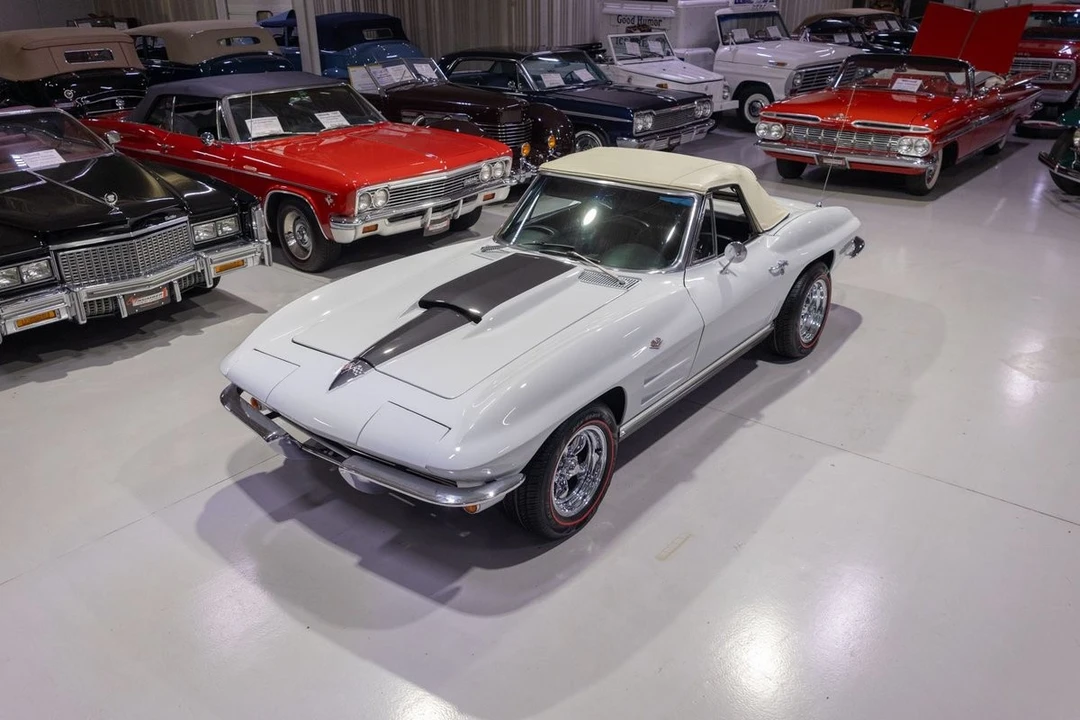 1964 Chevrolet Corvette C2 - Image 15 of 31