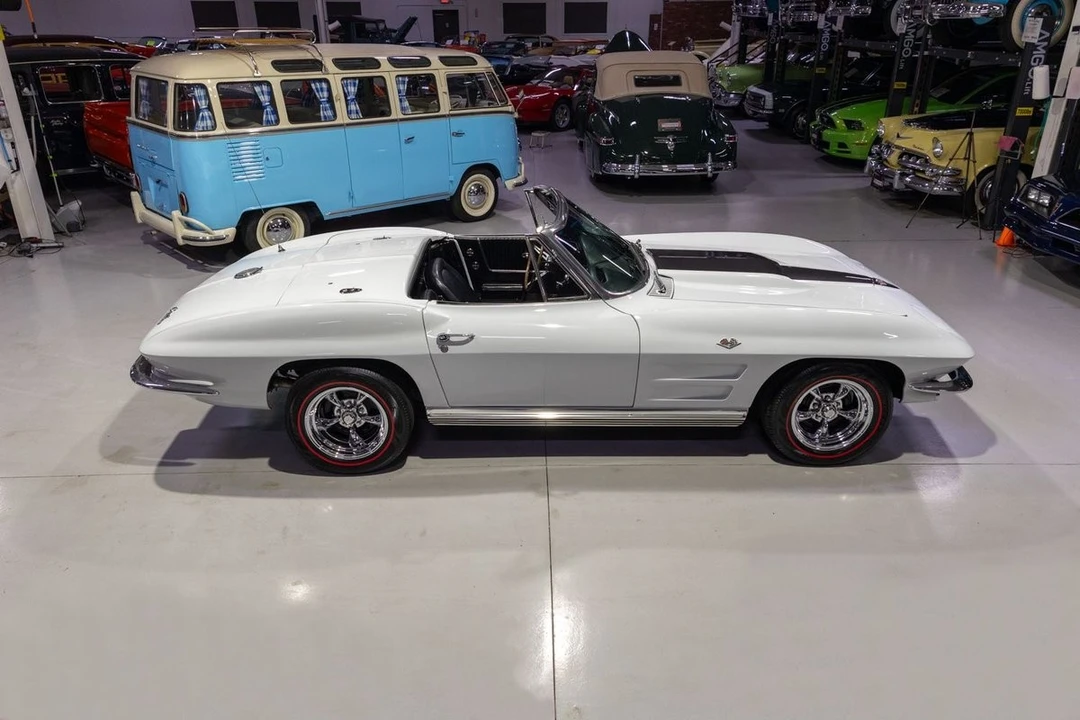1964 Chevrolet Corvette C2 - Image 10 of 31