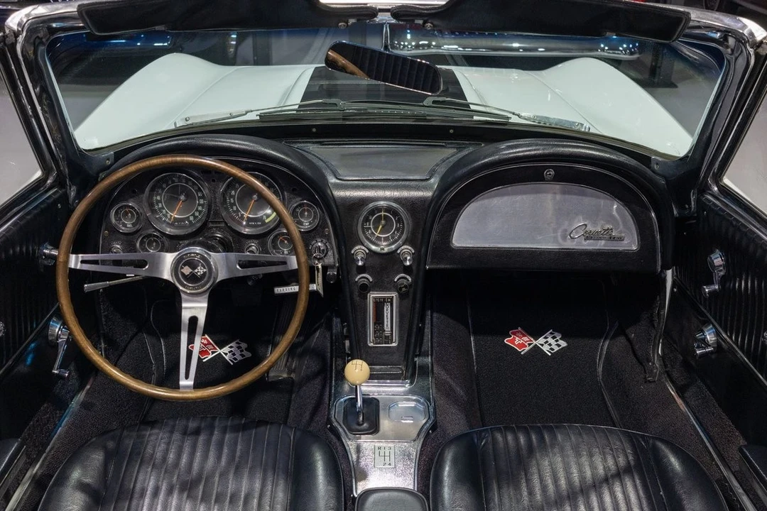 1964 Chevrolet Corvette C2 - Image 4 of 31