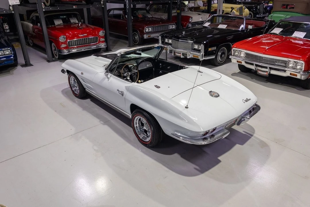 1964 Chevrolet Corvette C2 - Image 13 of 31