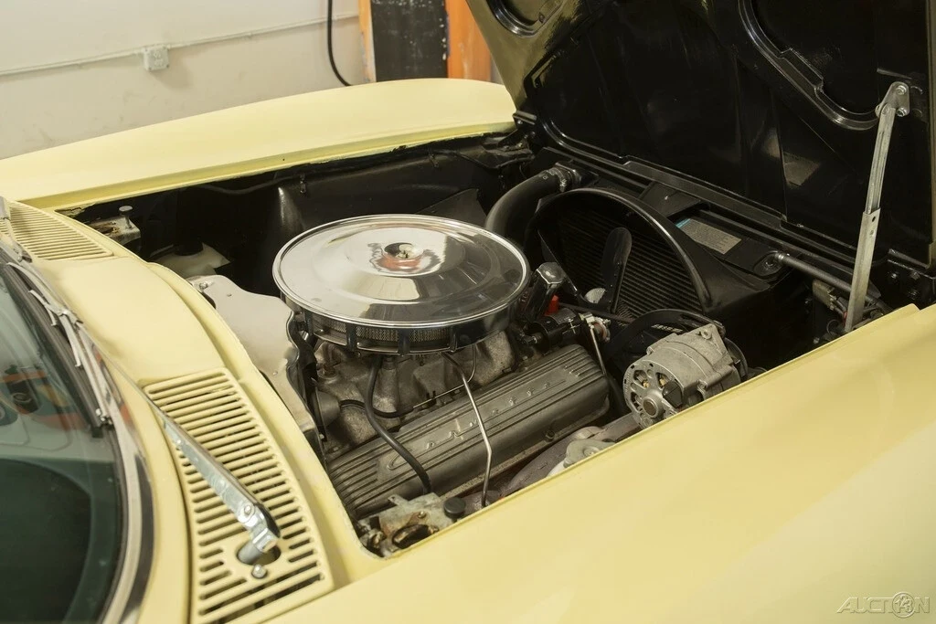 1964 Chevrolet Corvette C2 - Image 14 of 21
