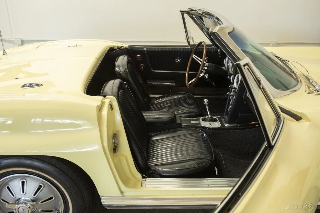 1964 Chevrolet Corvette C2 - Image 11 of 21