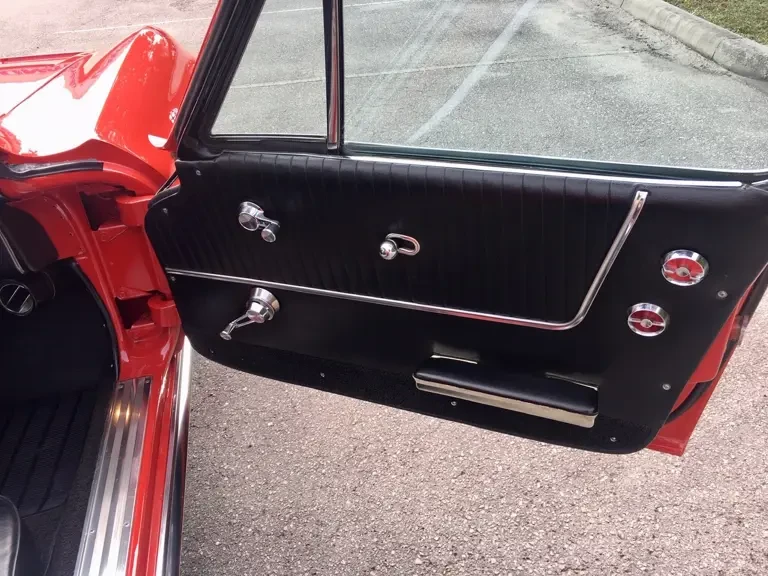 1964 Chevrolet Corvette C2 - Image 11 of 31