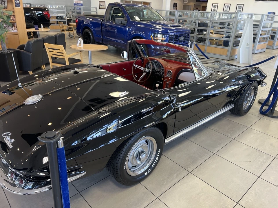 1964 Chevrolet Corvette C2 - Image 3 of 20