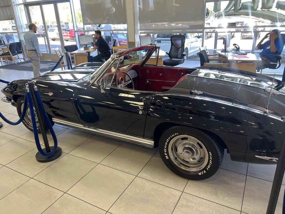 1964 Chevrolet Corvette C2 - Image 6 of 20
