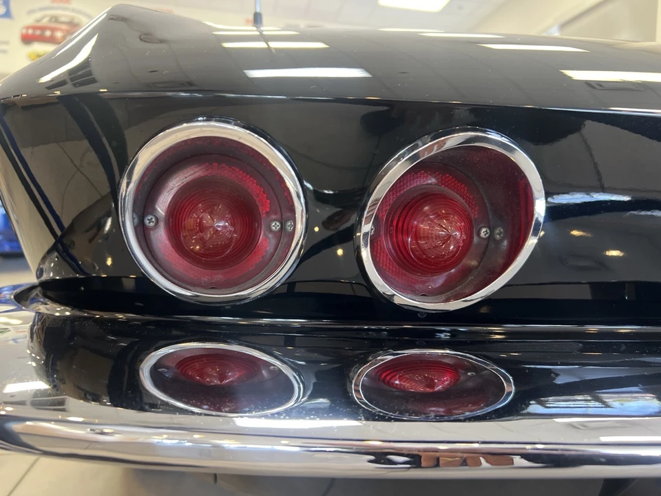 1964 Chevrolet Corvette C2 - Image 9 of 20